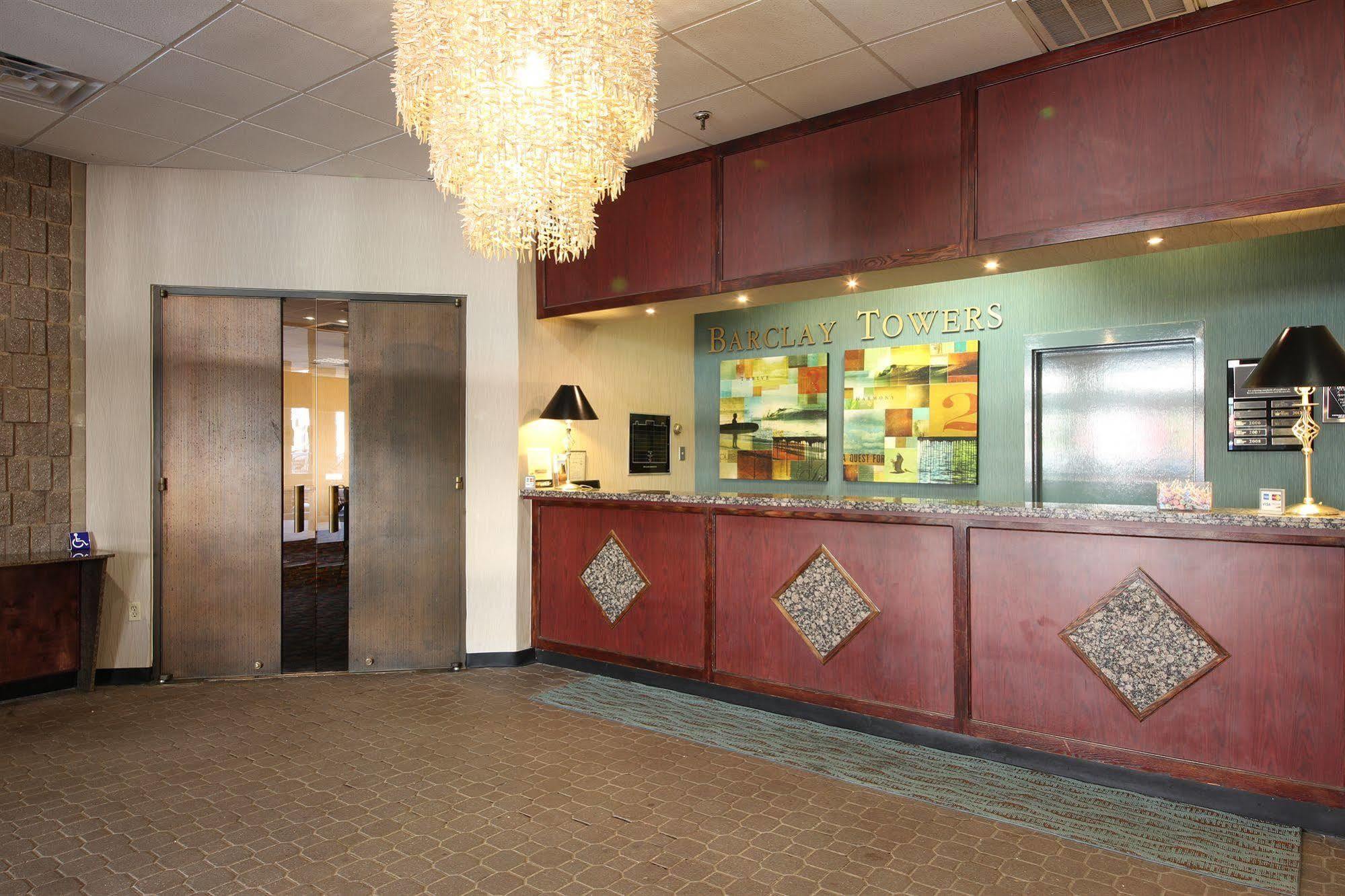 The Barclay Towers Hotel And Resort Virginia Beach Exterior foto